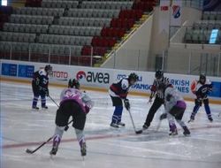 Hokey'de Gençlikspor farkı